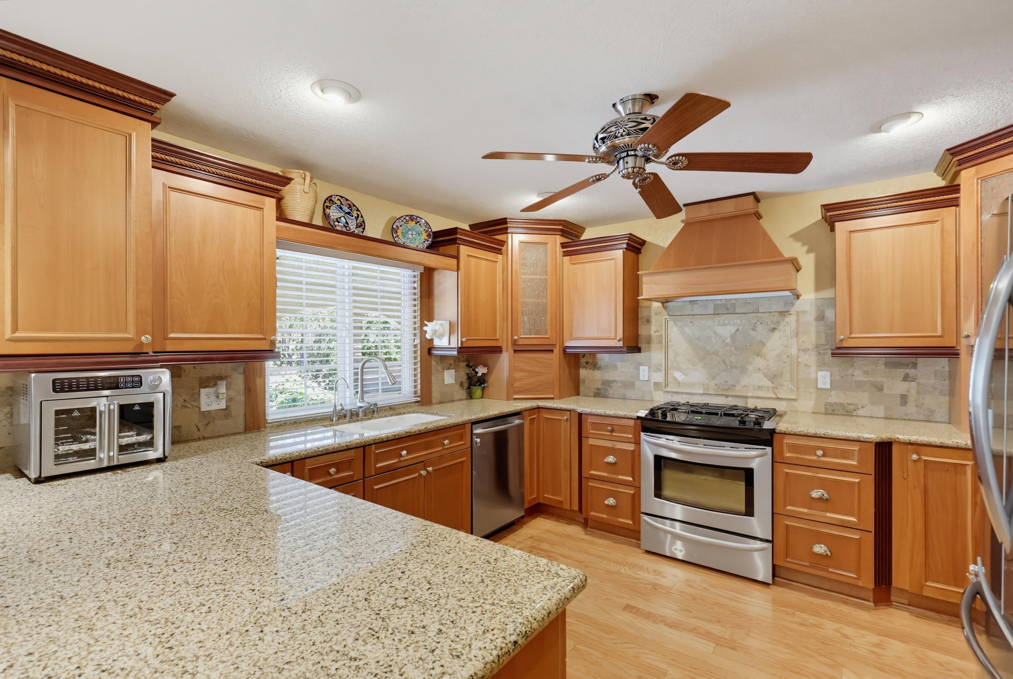 Virtual tour photo 20 of 124 for 2185 Via Dieguenos