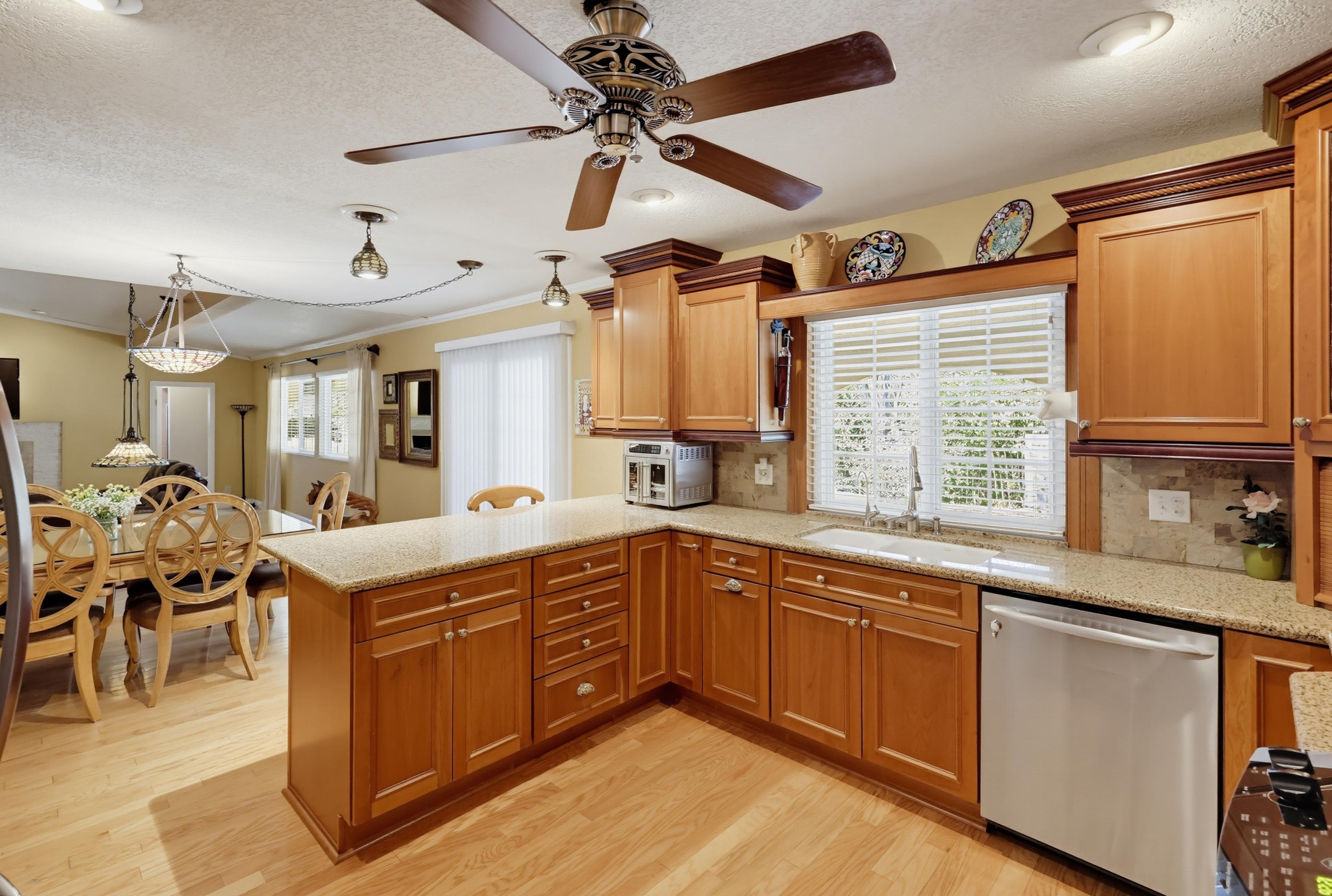 Virtual tour photo 22 of 124 for 2185 Via Dieguenos