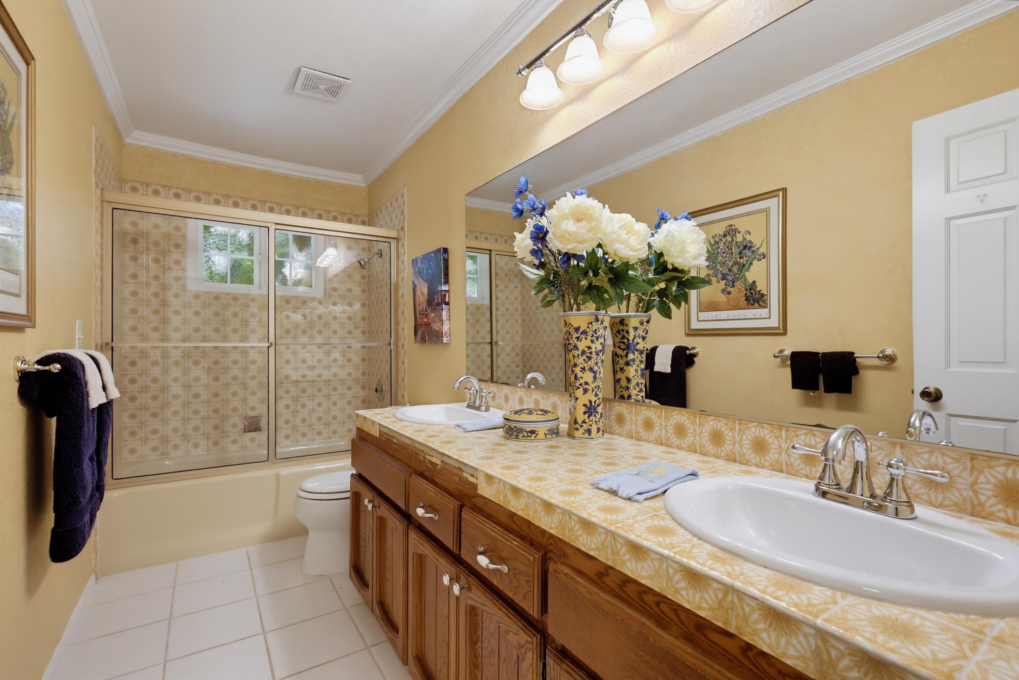 Virtual tour photo 34 of 124 for 2185 Via Dieguenos