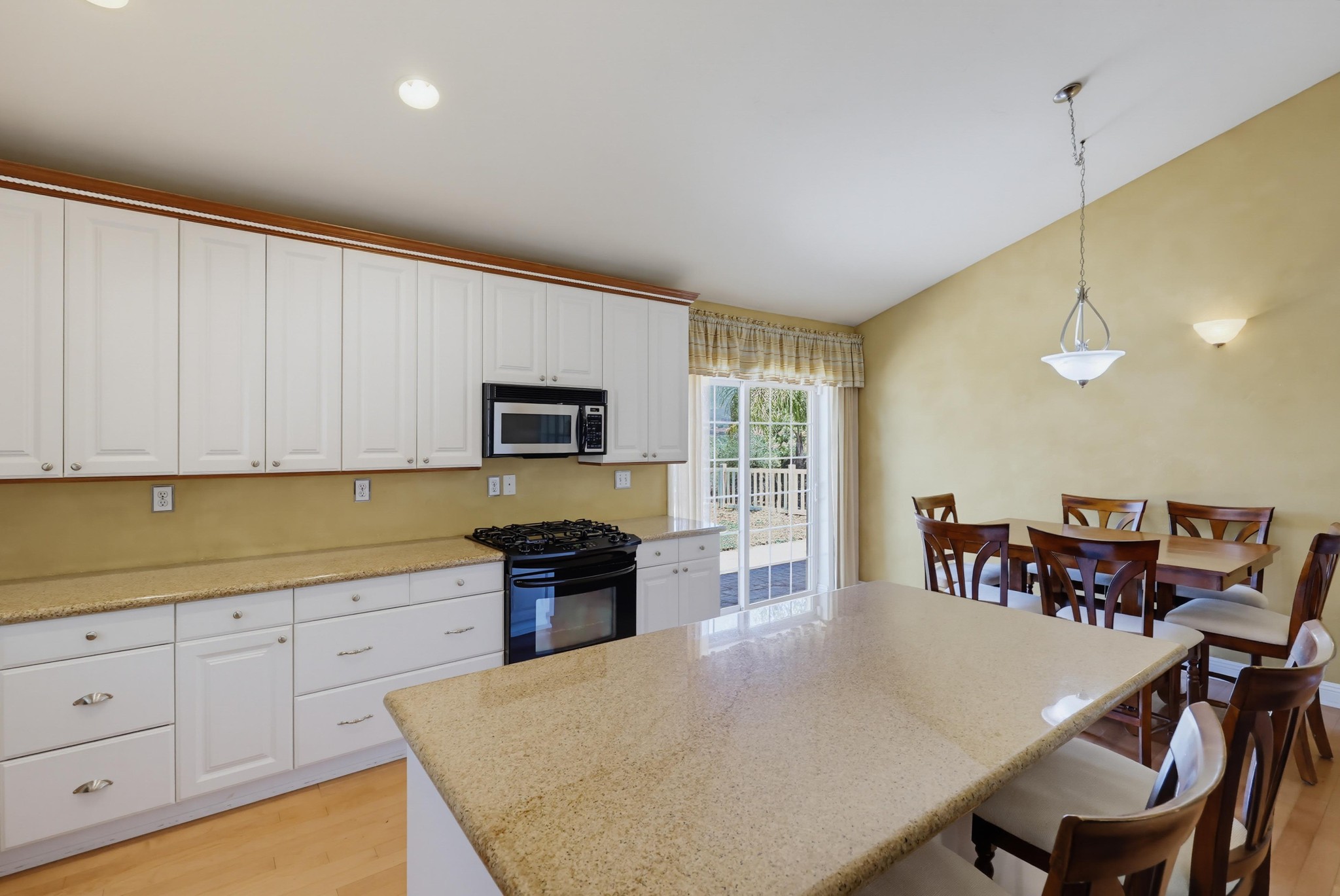 Virtual tour photo 79 of 124 for 2185 Via Dieguenos