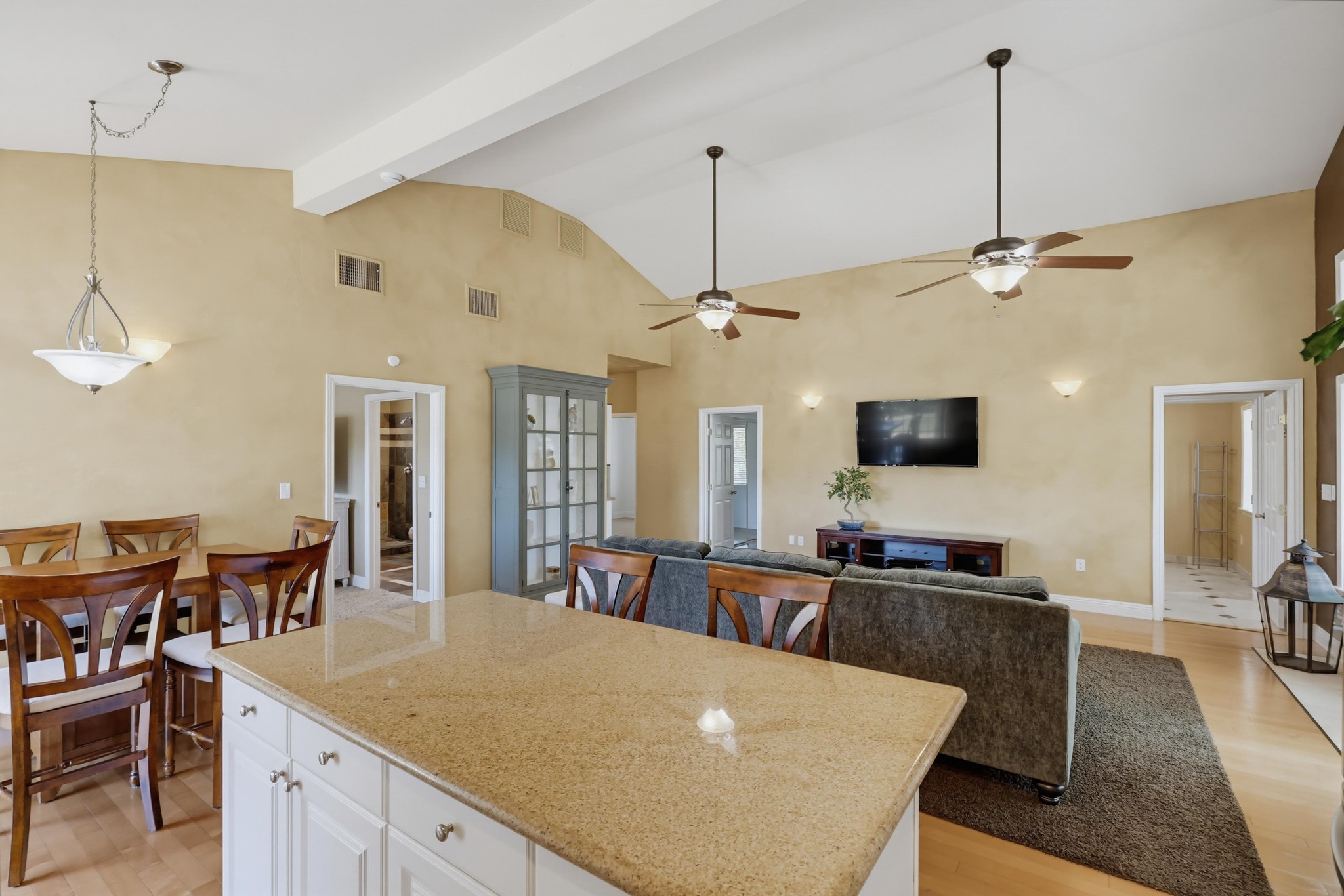 Virtual tour photo 83 of 124 for 2185 Via Dieguenos