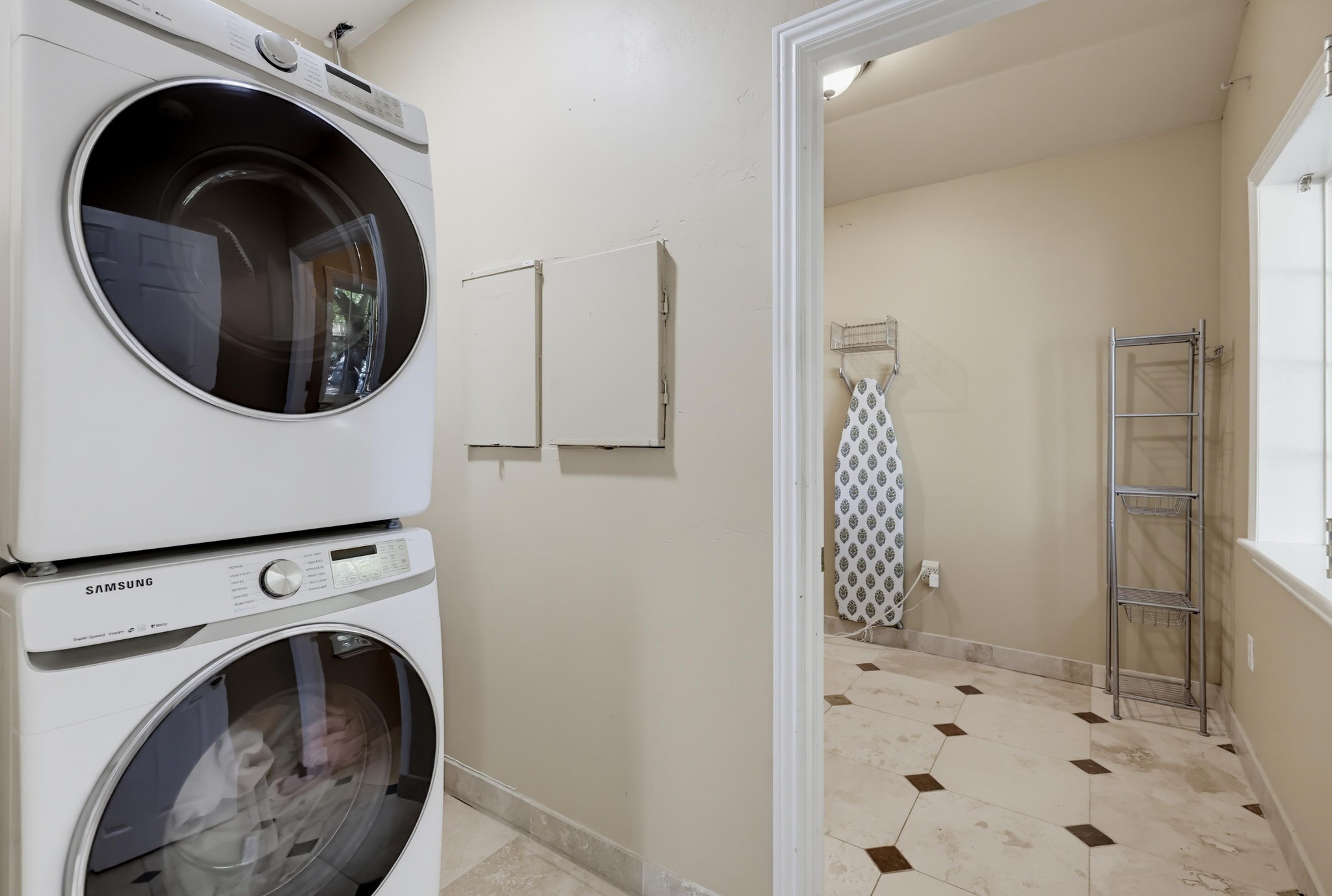 Virtual tour photo 91 of 124 for 2185 Via Dieguenos