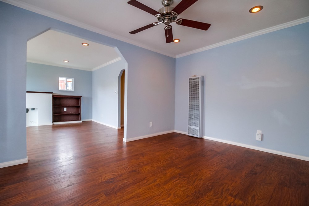 Virtual tour photo 8 of 44 for 219 Evans Street 