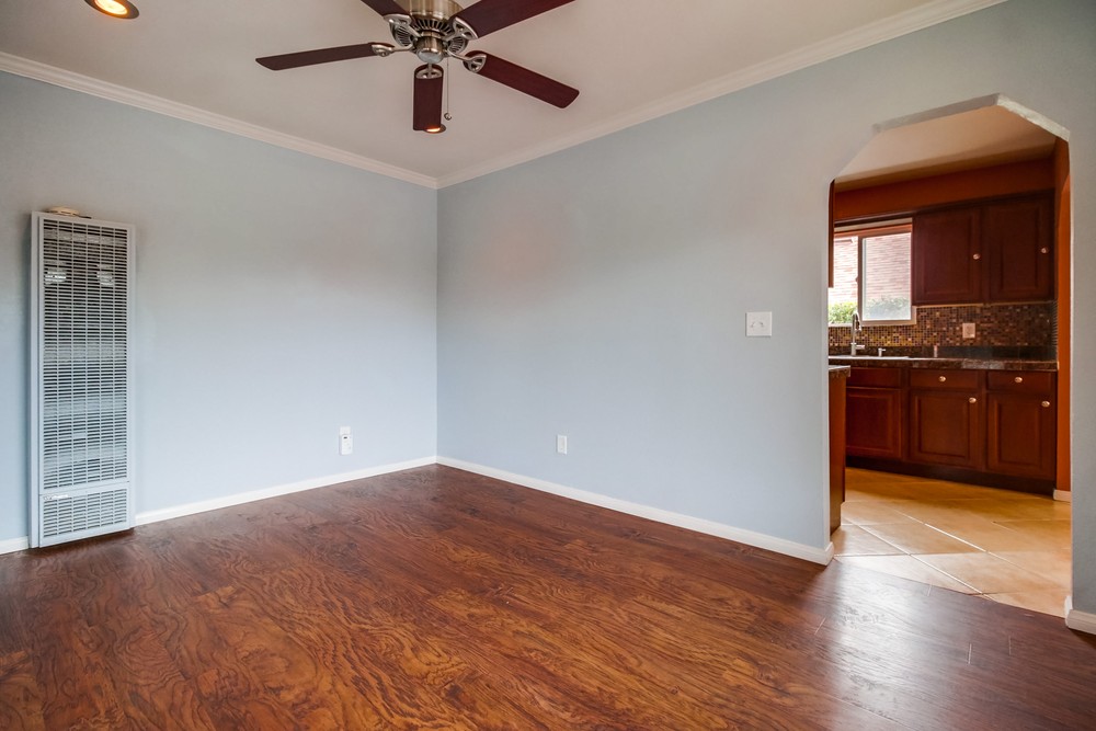Virtual tour photo 12 of 44 for 219 Evans Street 