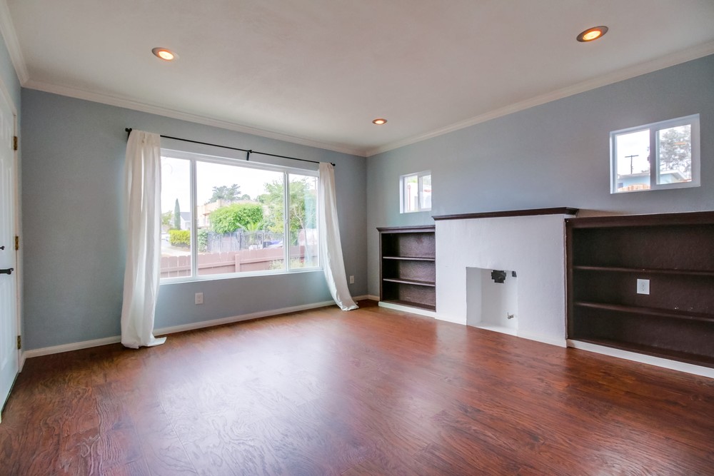 Virtual tour photo 13 of 44 for 219 Evans Street 