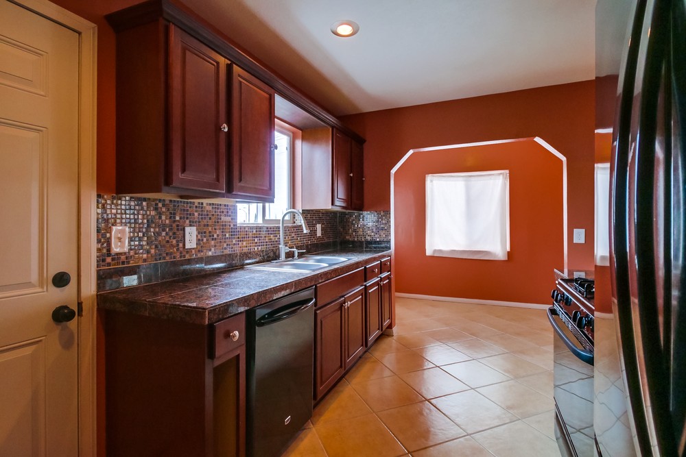 Virtual tour photo 18 of 44 for 219 Evans Street 
