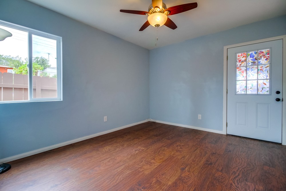 Virtual tour photo 24 of 44 for 219 Evans Street 