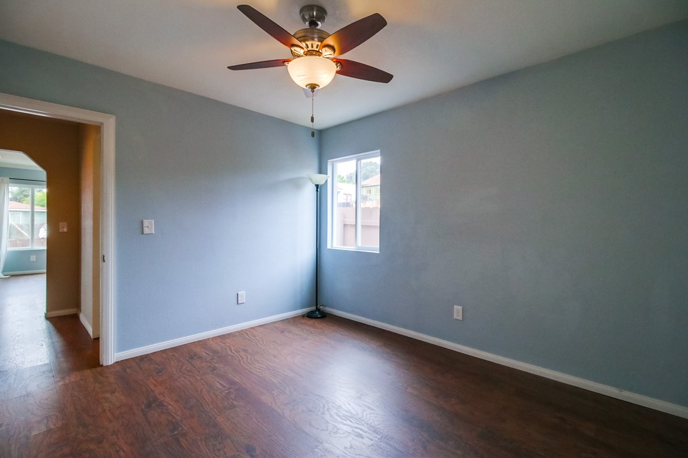 Virtual tour photo 25 of 44 for 219 Evans Street 