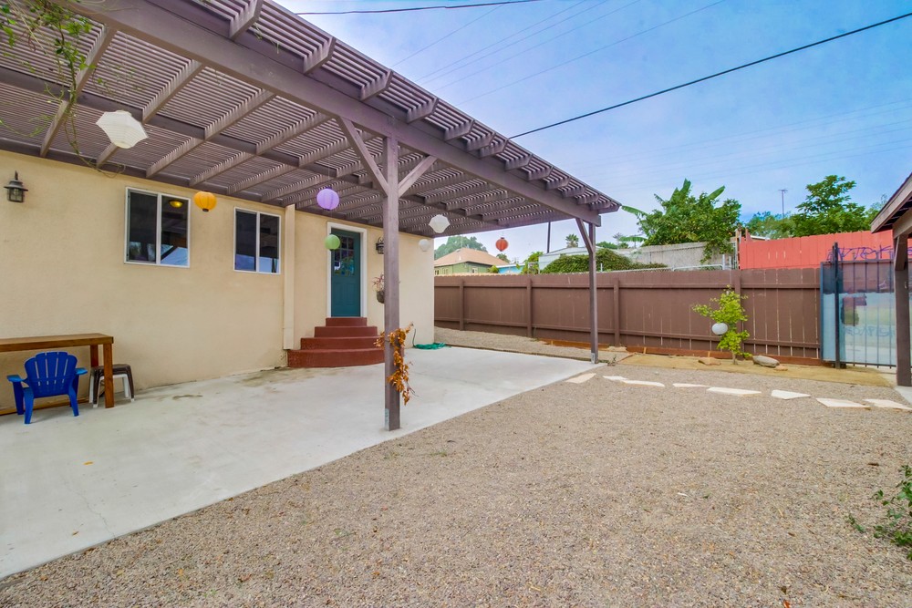 Virtual tour photo 36 of 44 for 219 Evans Street 
