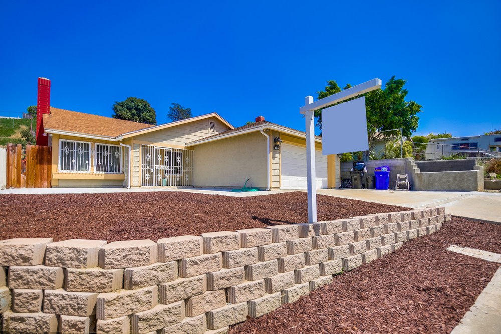 Virtual tour photo 4 of 41 for 219 Shady Oak Rd