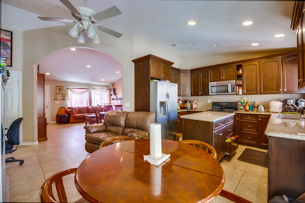 Virtual tour photo 17 of 41 for 219 Shady Oak Rd