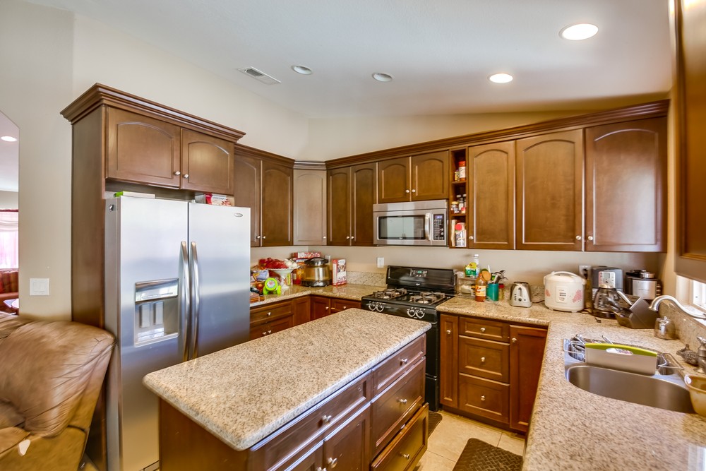 Virtual tour photo 19 of 41 for 219 Shady Oak Rd