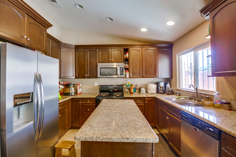 Virtual tour photo 22 of 41 for 219 Shady Oak Rd
