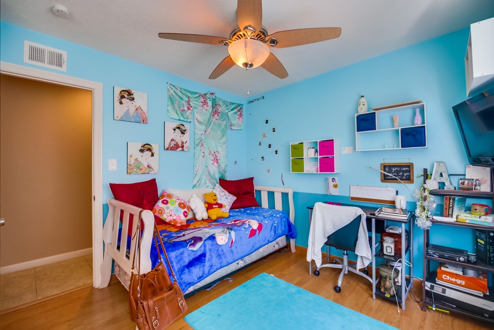 Virtual tour photo 32 of 41 for 219 Shady Oak Rd