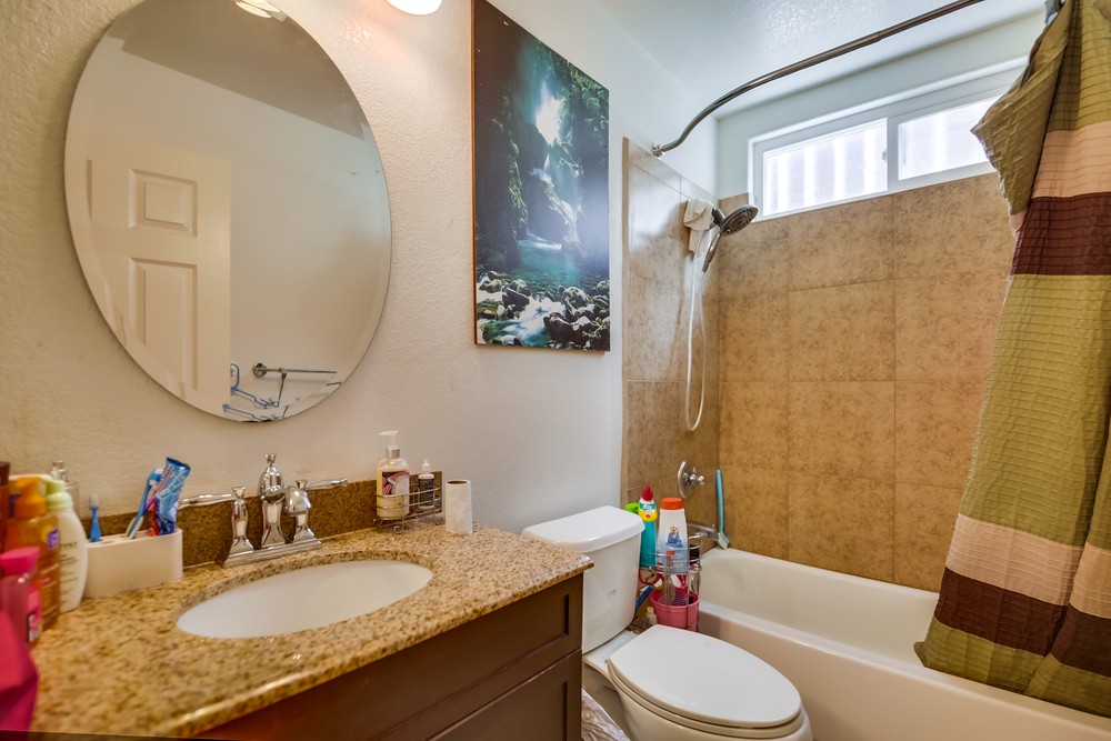Virtual tour photo 34 of 41 for 219 Shady Oak Rd