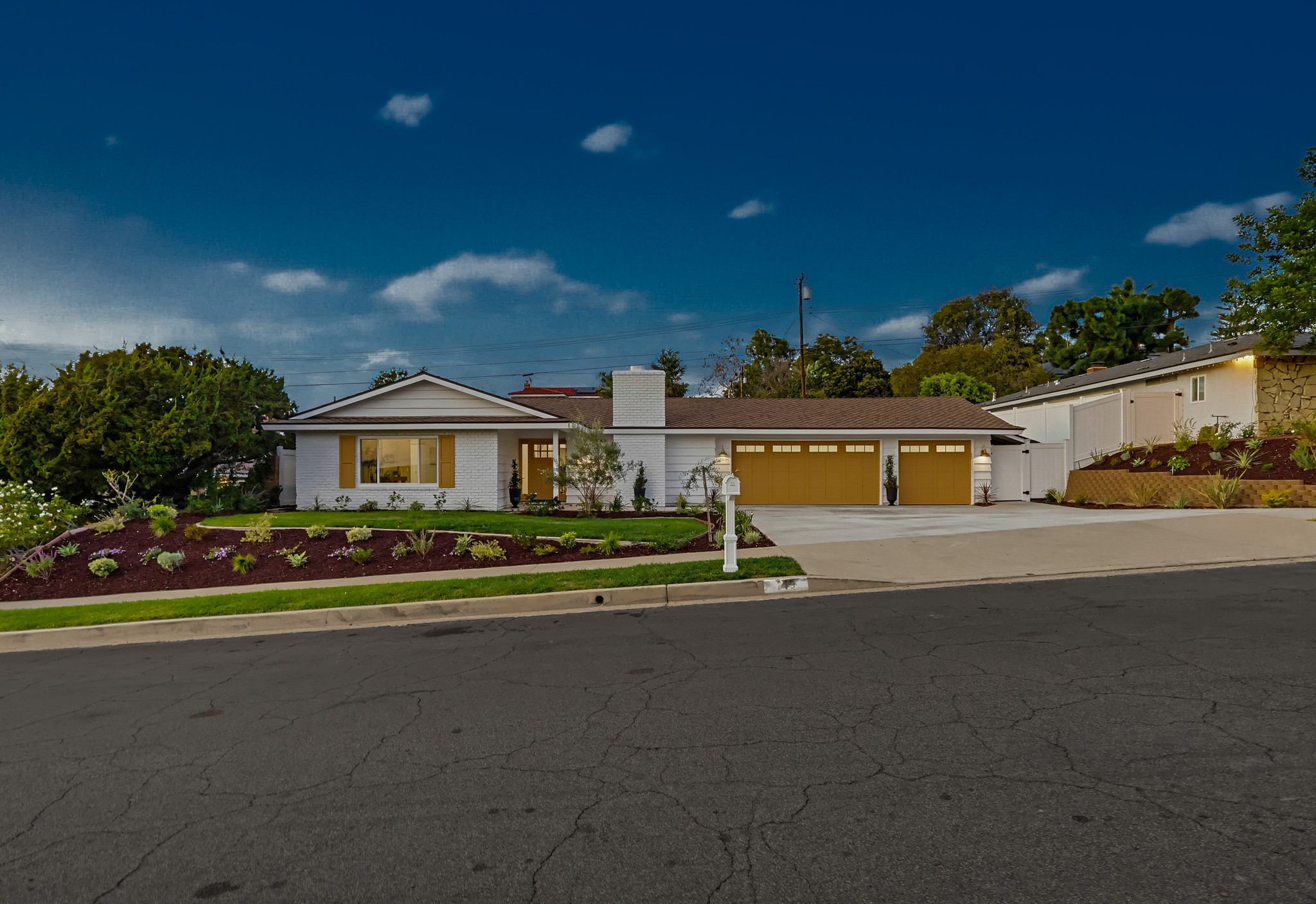 Virtual tour photo 1 of 110 for 219 Villa Rita Dr