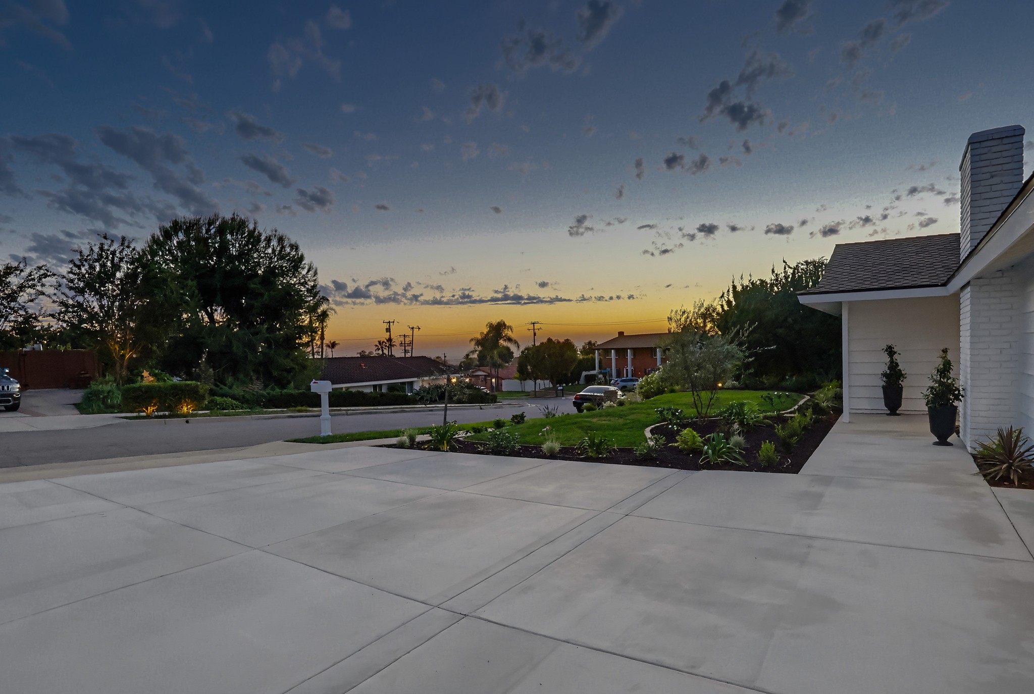 Virtual tour photo 6 of 110 for 219 Villa Rita Dr