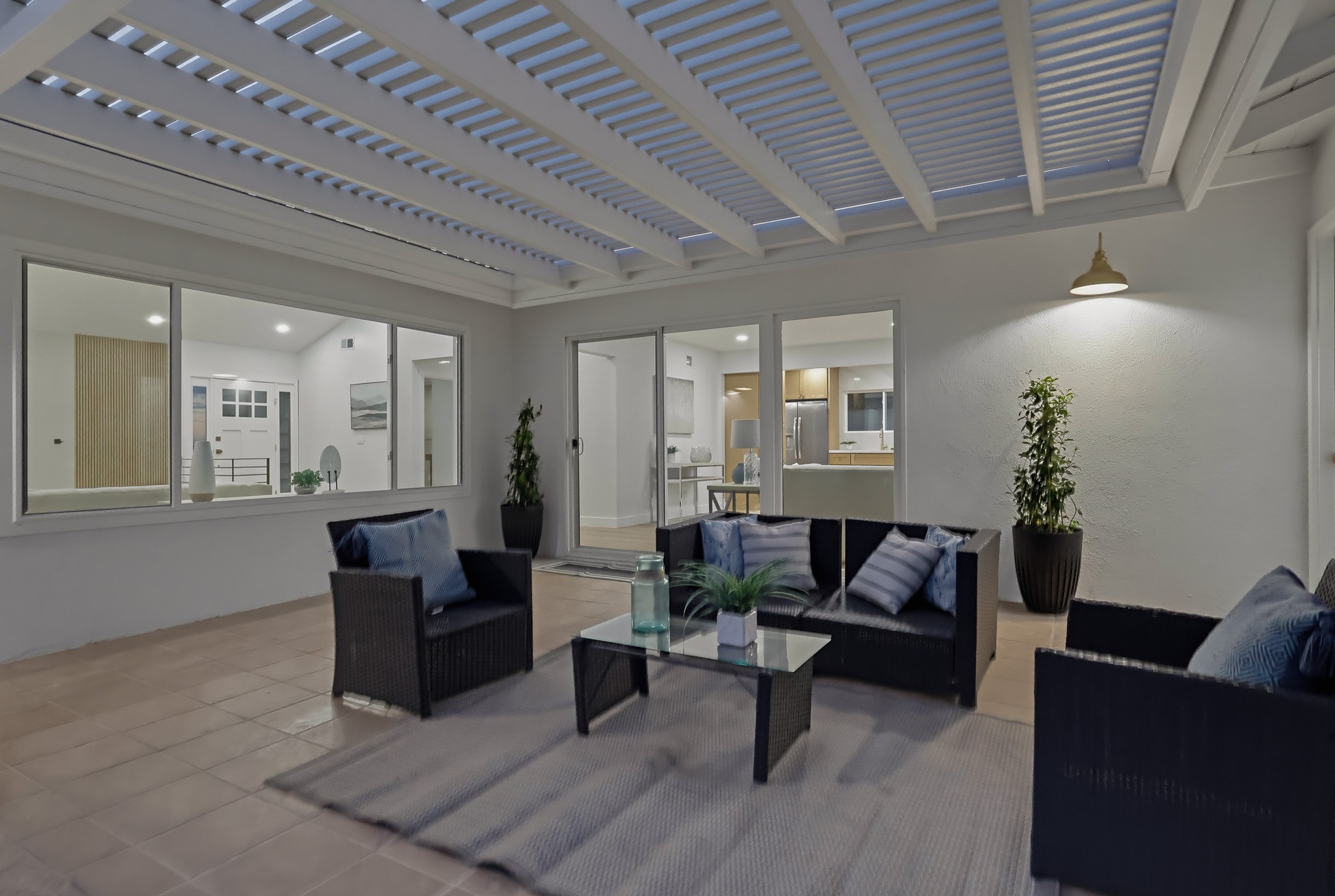 Virtual tour photo 10 of 110 for 219 Villa Rita Dr