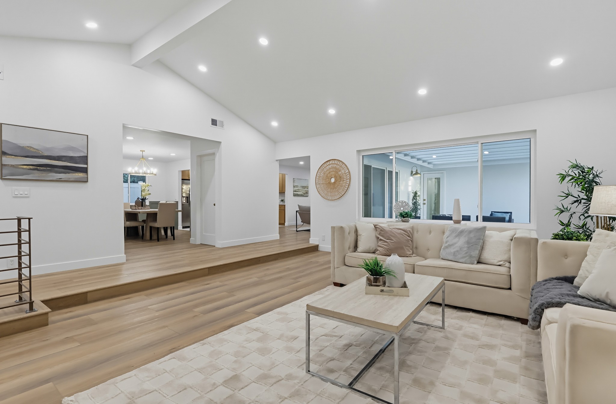 Virtual tour photo 31 of 110 for 219 Villa Rita Dr