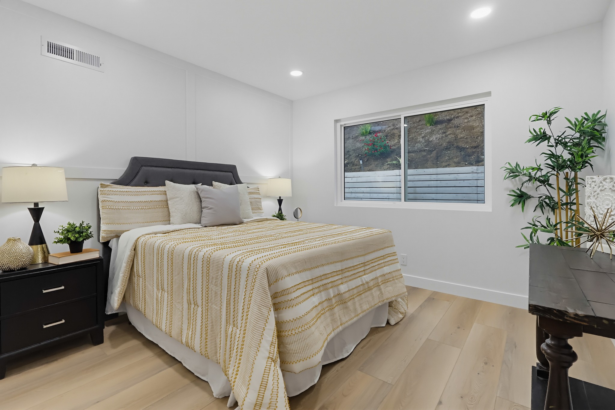 Virtual tour photo 75 of 110 for 219 Villa Rita Dr