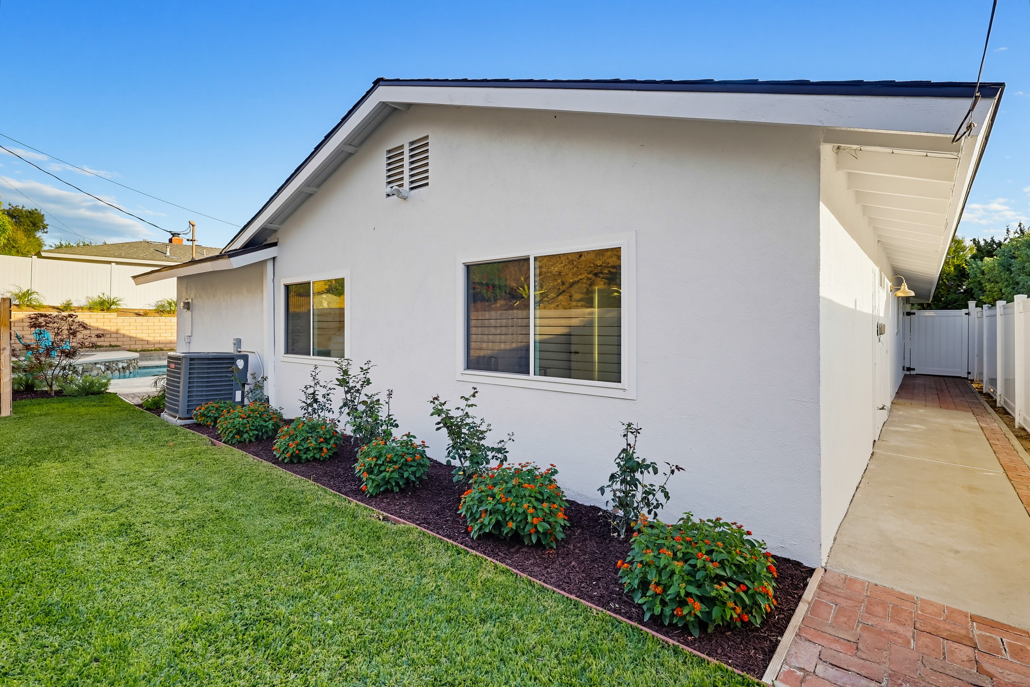 Virtual tour photo 90 of 110 for 219 Villa Rita Dr
