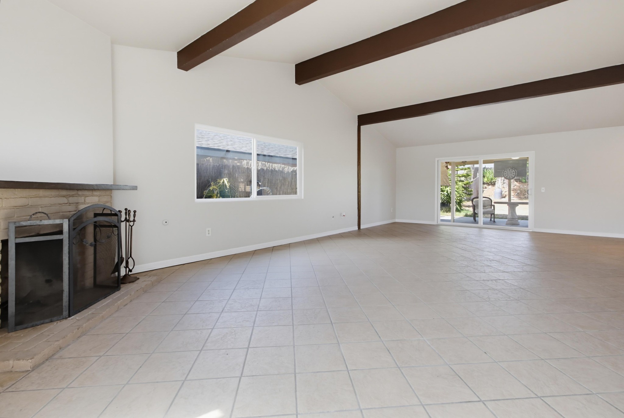 Virtual tour photo 8 of 59 for 2190 Greenbrier Dr