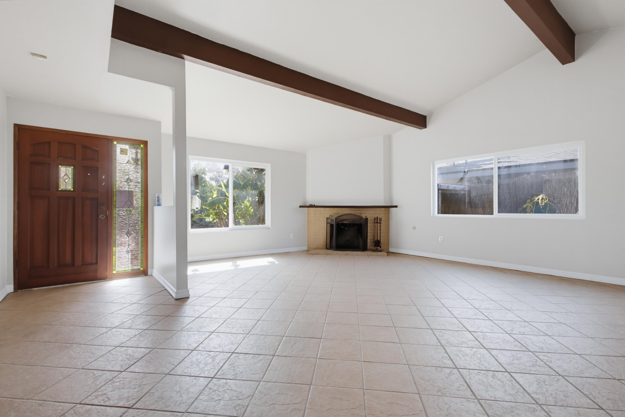 Virtual tour photo 10 of 59 for 2190 Greenbrier Dr