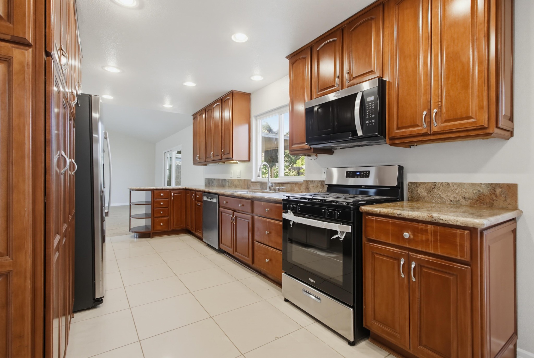 Virtual tour photo 19 of 59 for 2190 Greenbrier Dr