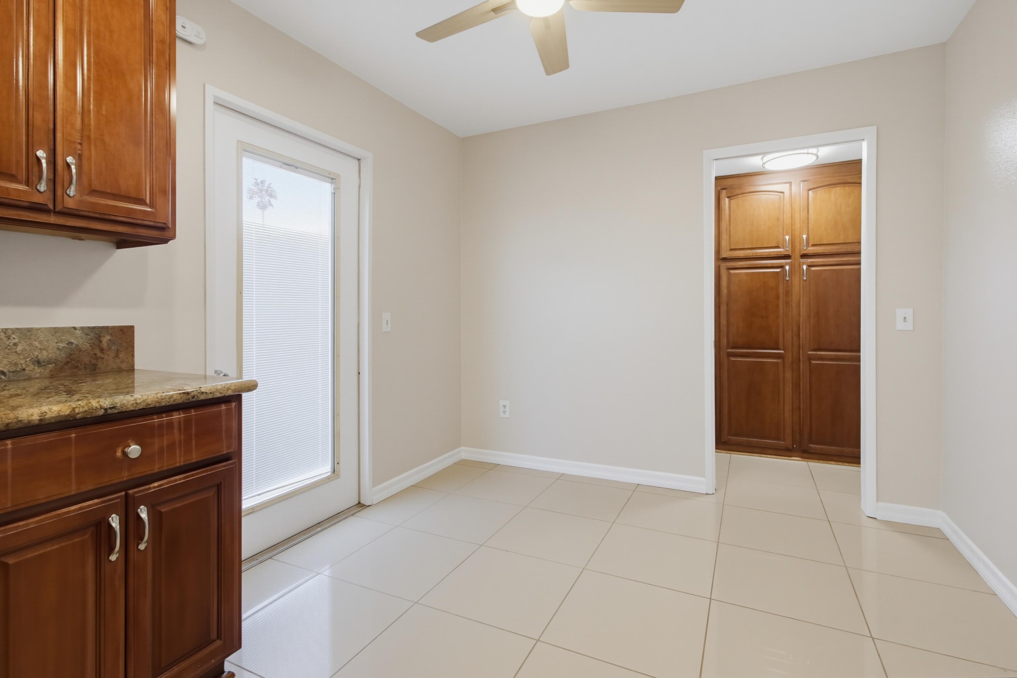 Virtual tour photo 23 of 59 for 2190 Greenbrier Dr