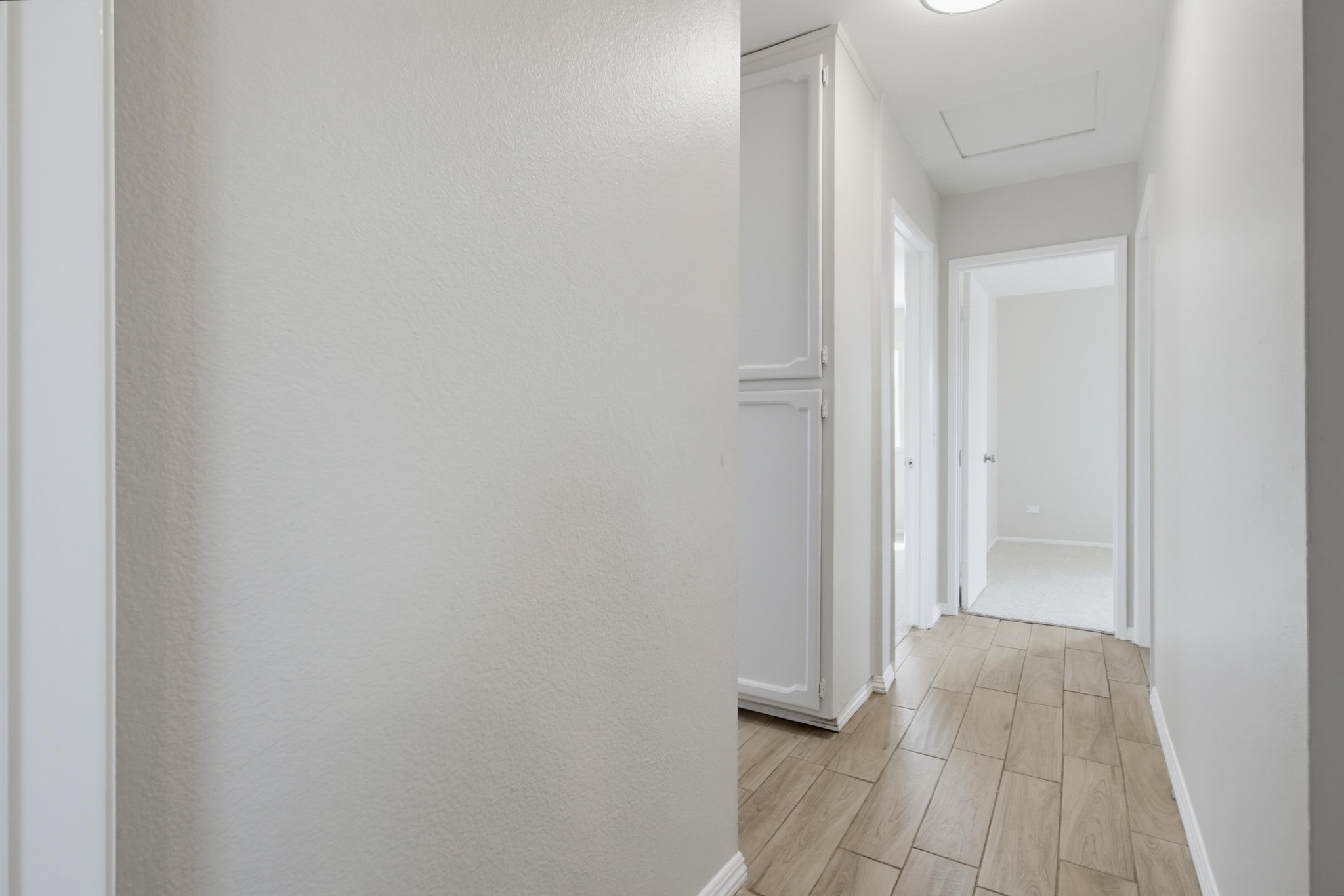 Virtual tour photo 26 of 59 for 2190 Greenbrier Dr
