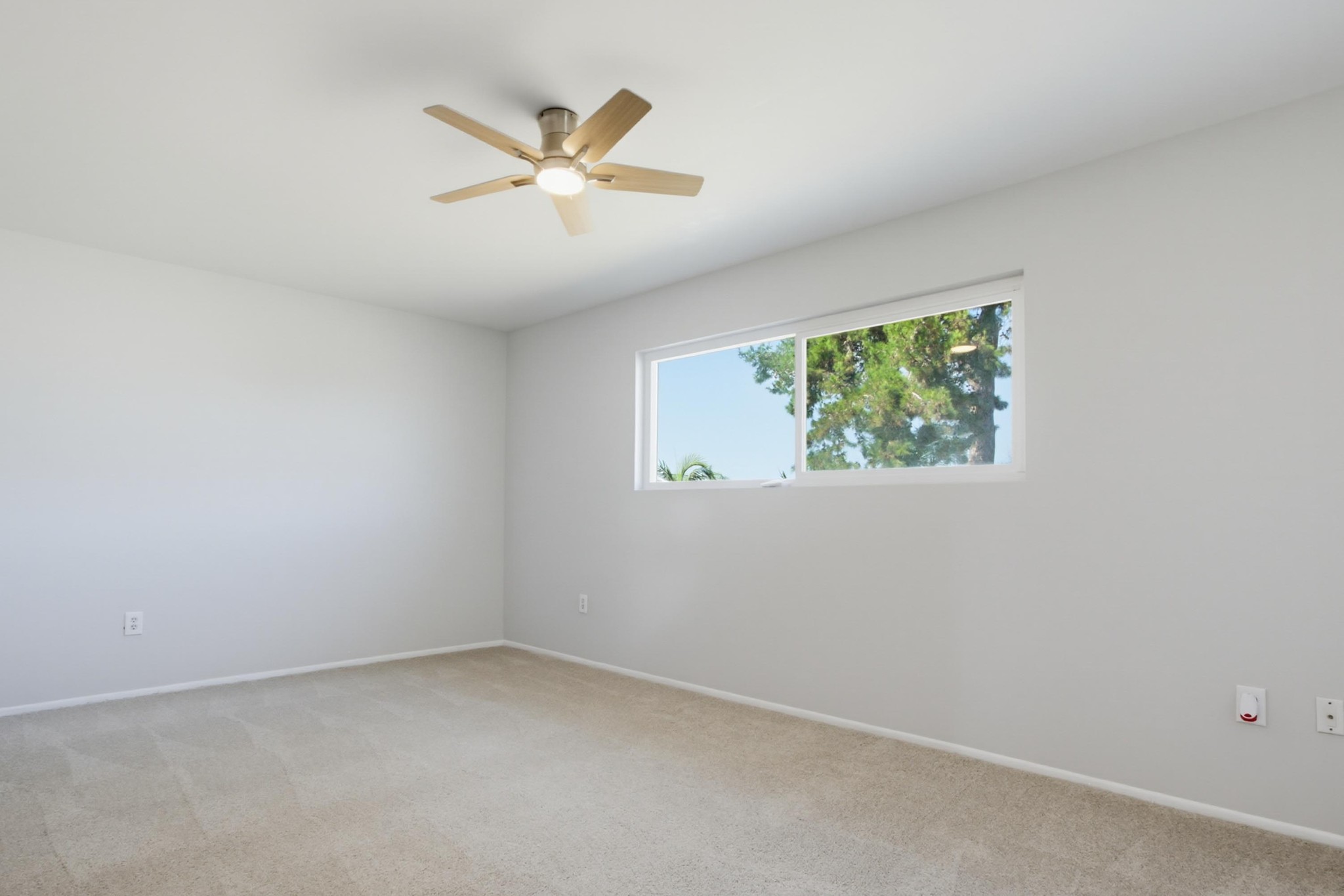 Virtual tour photo 27 of 59 for 2190 Greenbrier Dr