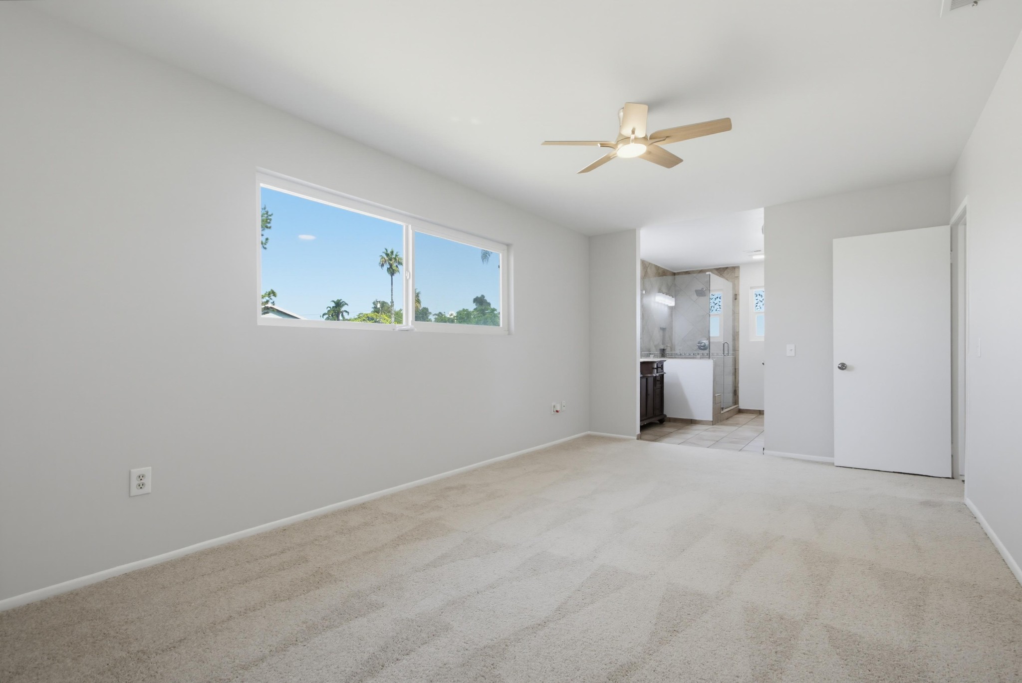 Virtual tour photo 29 of 59 for 2190 Greenbrier Dr