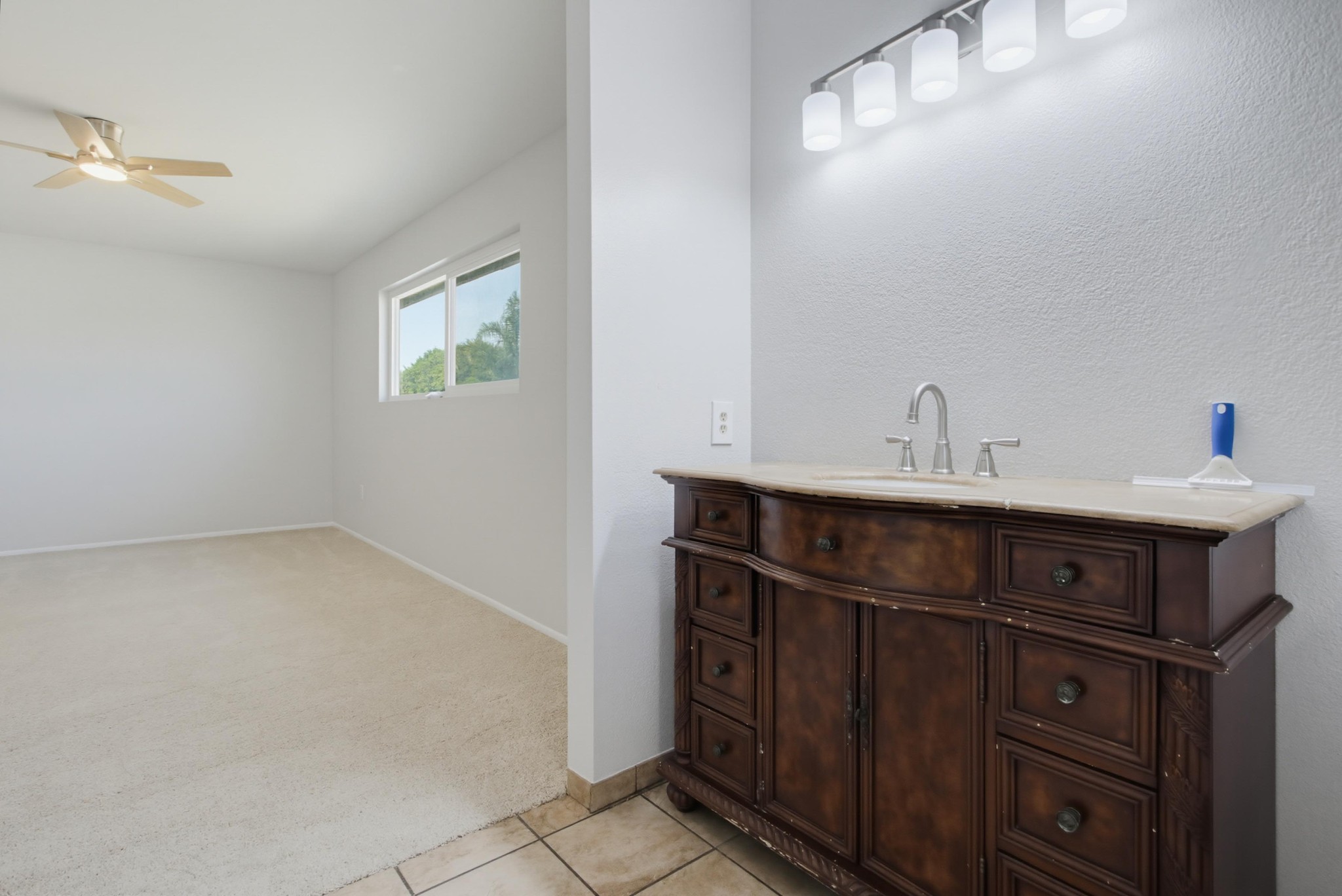 Virtual tour photo 32 of 59 for 2190 Greenbrier Dr