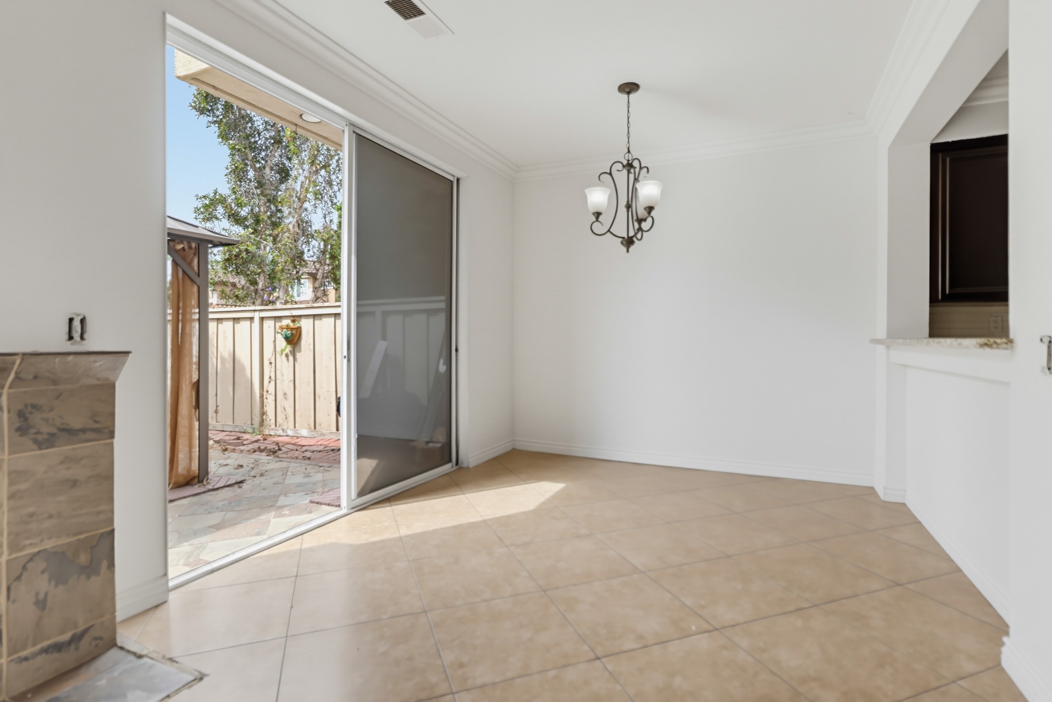 Virtual tour photo 8 of 50 for 2194 Lago Ventana