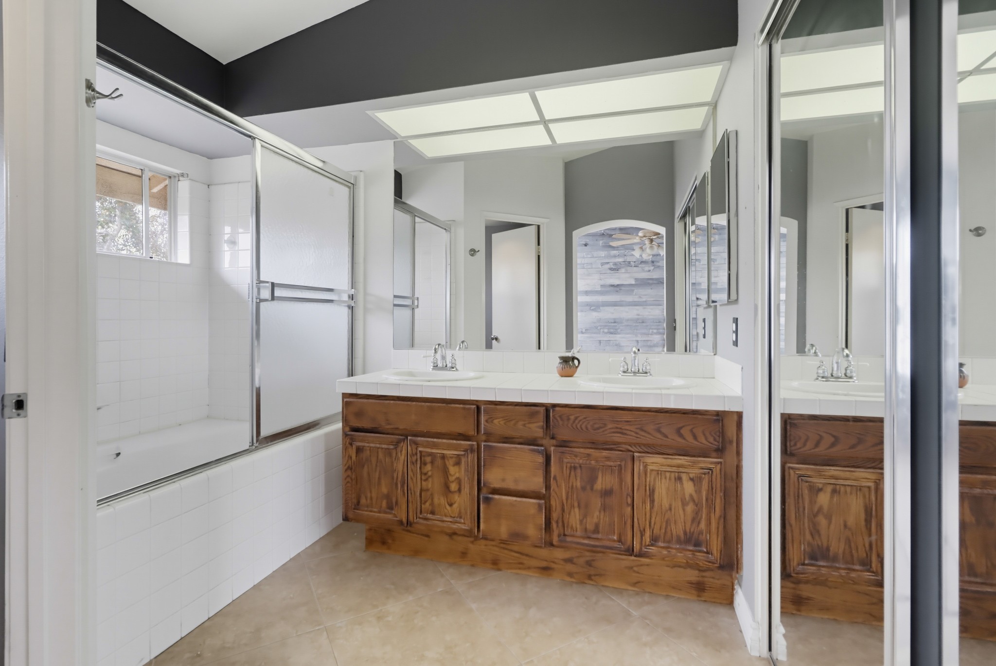 Virtual tour photo 27 of 50 for 2194 Lago Ventana