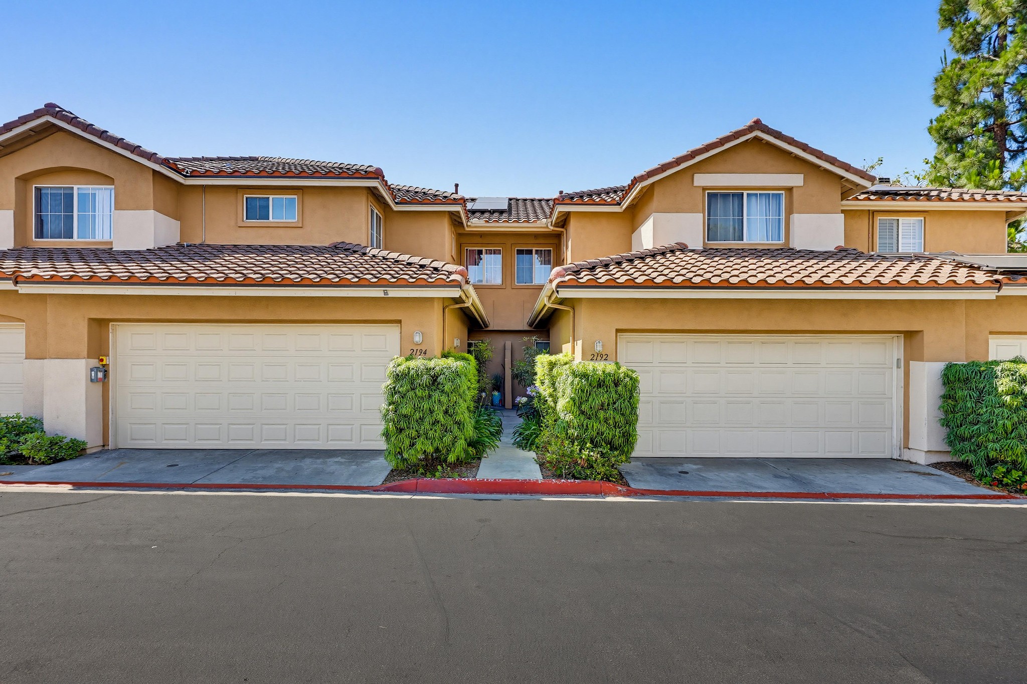 Virtual tour photo 3 of 52 for 2194 Lago Ventana
