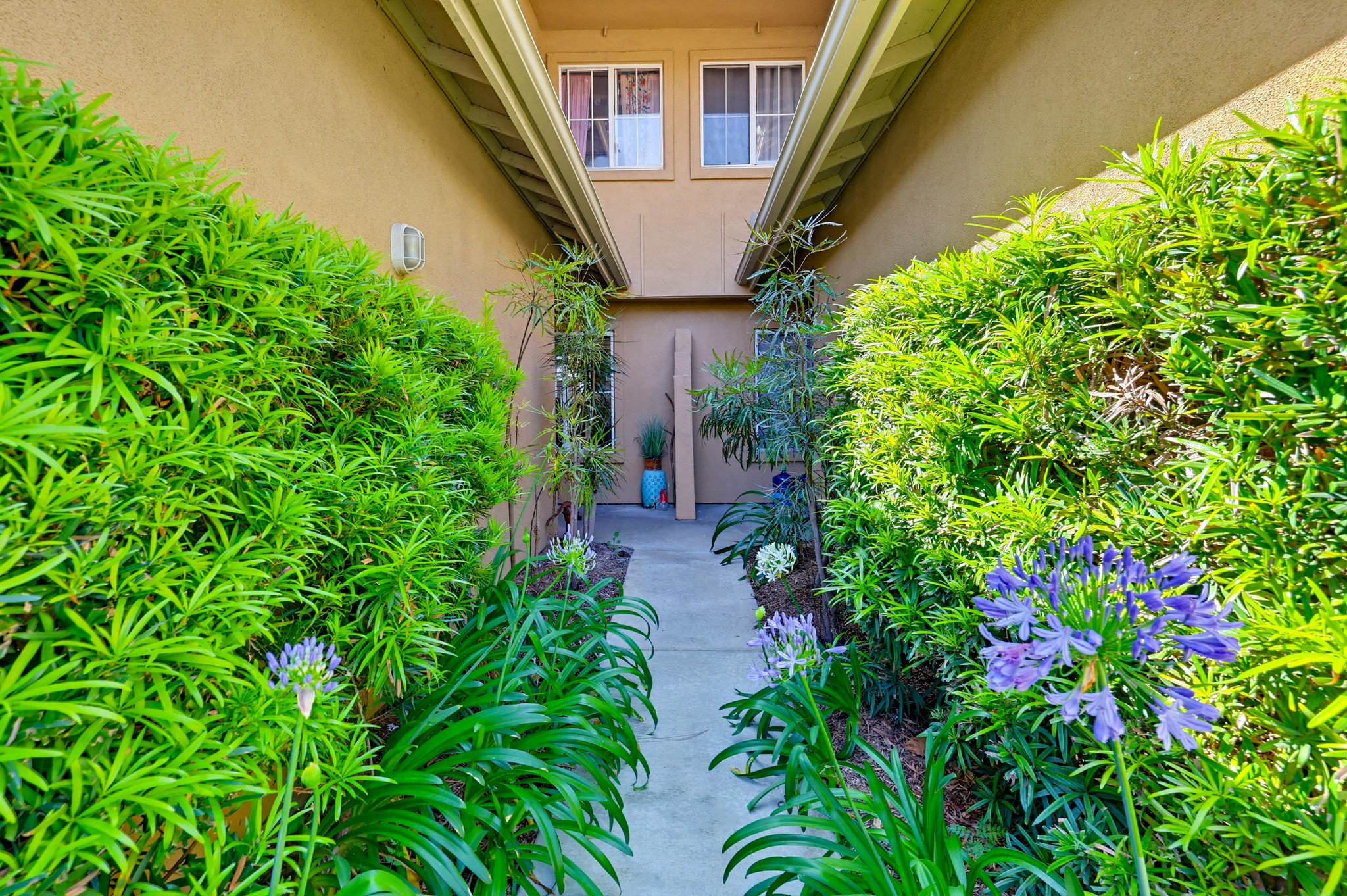 Virtual tour photo 7 of 52 for 2194 Lago Ventana