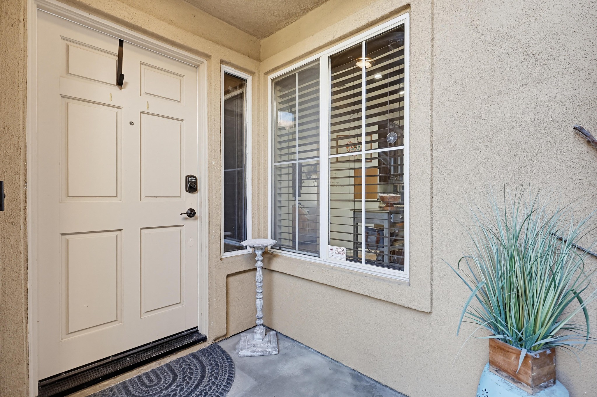 Virtual tour photo 8 of 52 for 2194 Lago Ventana