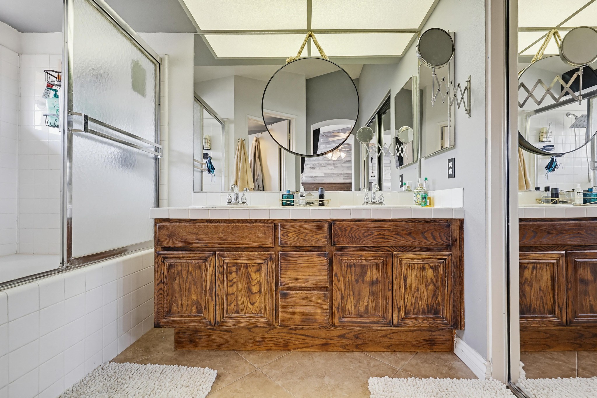 Virtual tour photo 37 of 52 for 2194 Lago Ventana
