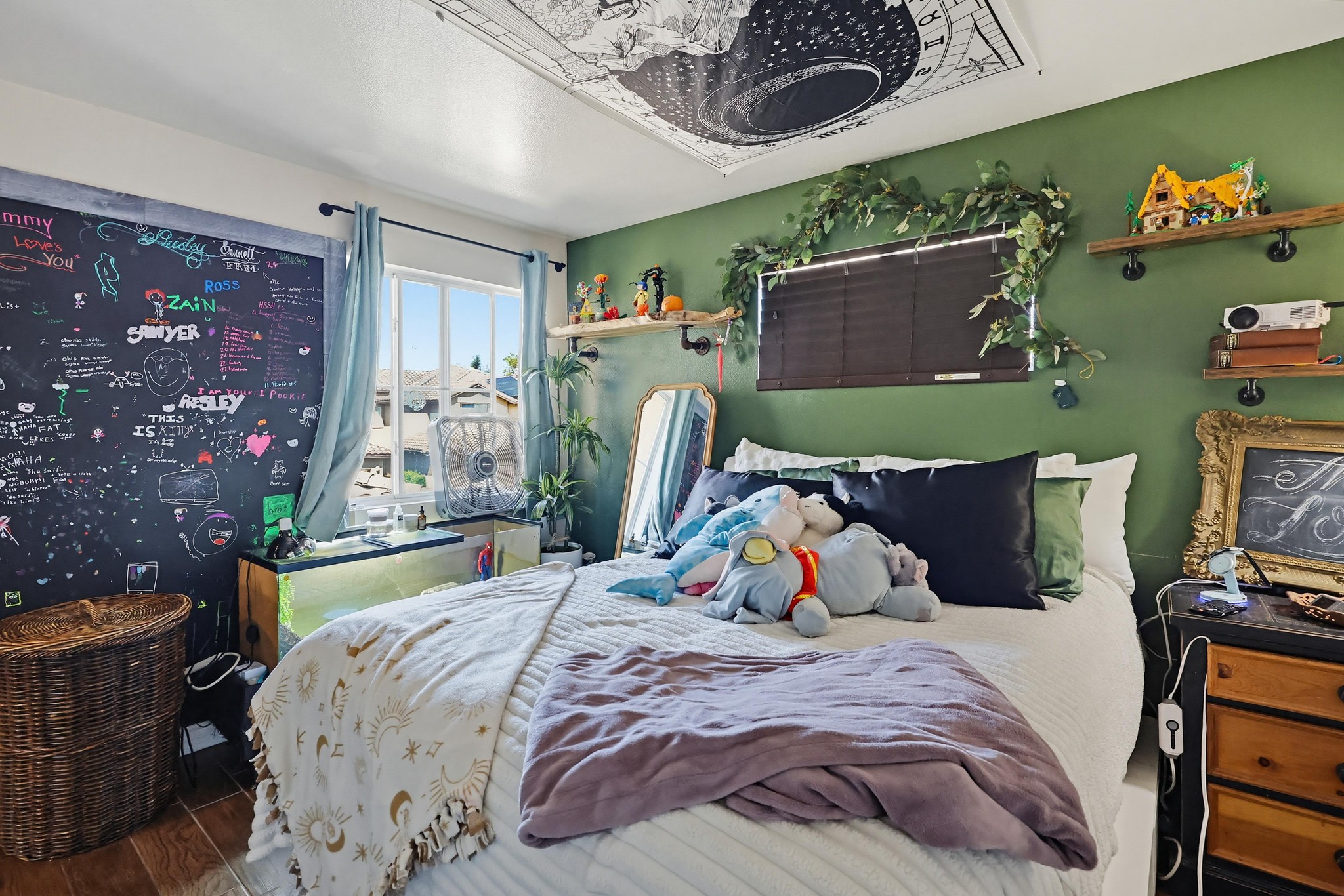 Virtual tour photo 39 of 52 for 2194 Lago Ventana