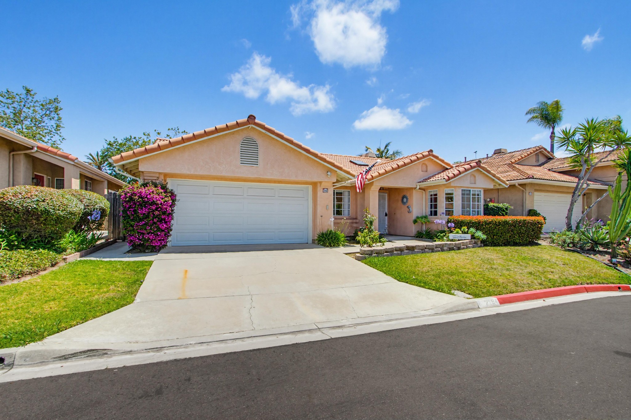 Virtual tour photo 4 of 54 for 2194 Luz Way