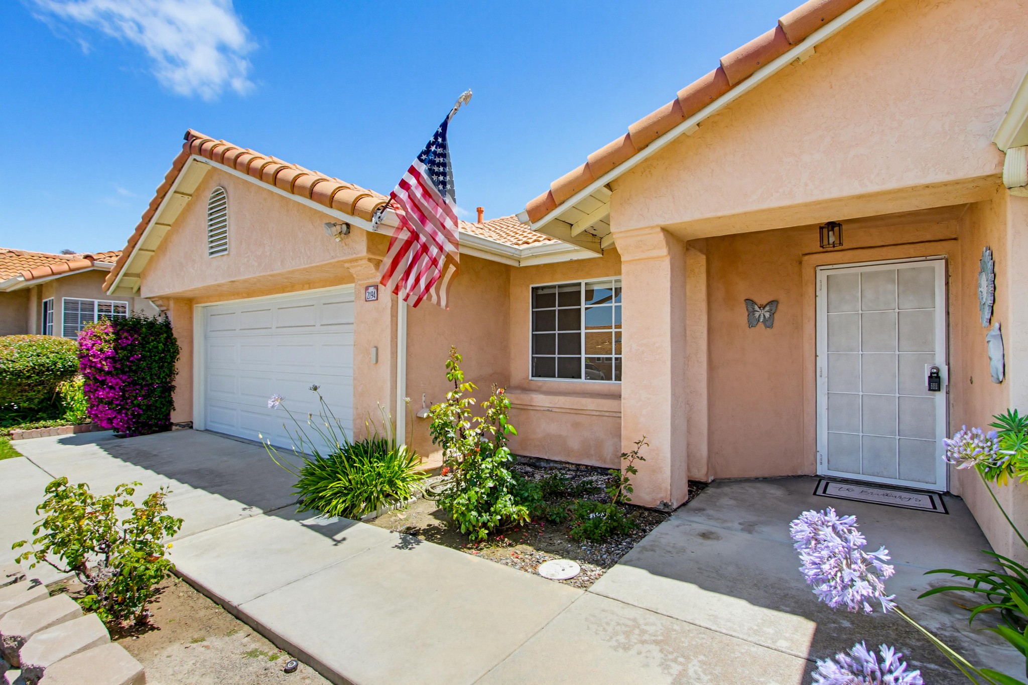 Virtual tour photo 6 of 54 for 2194 Luz Way