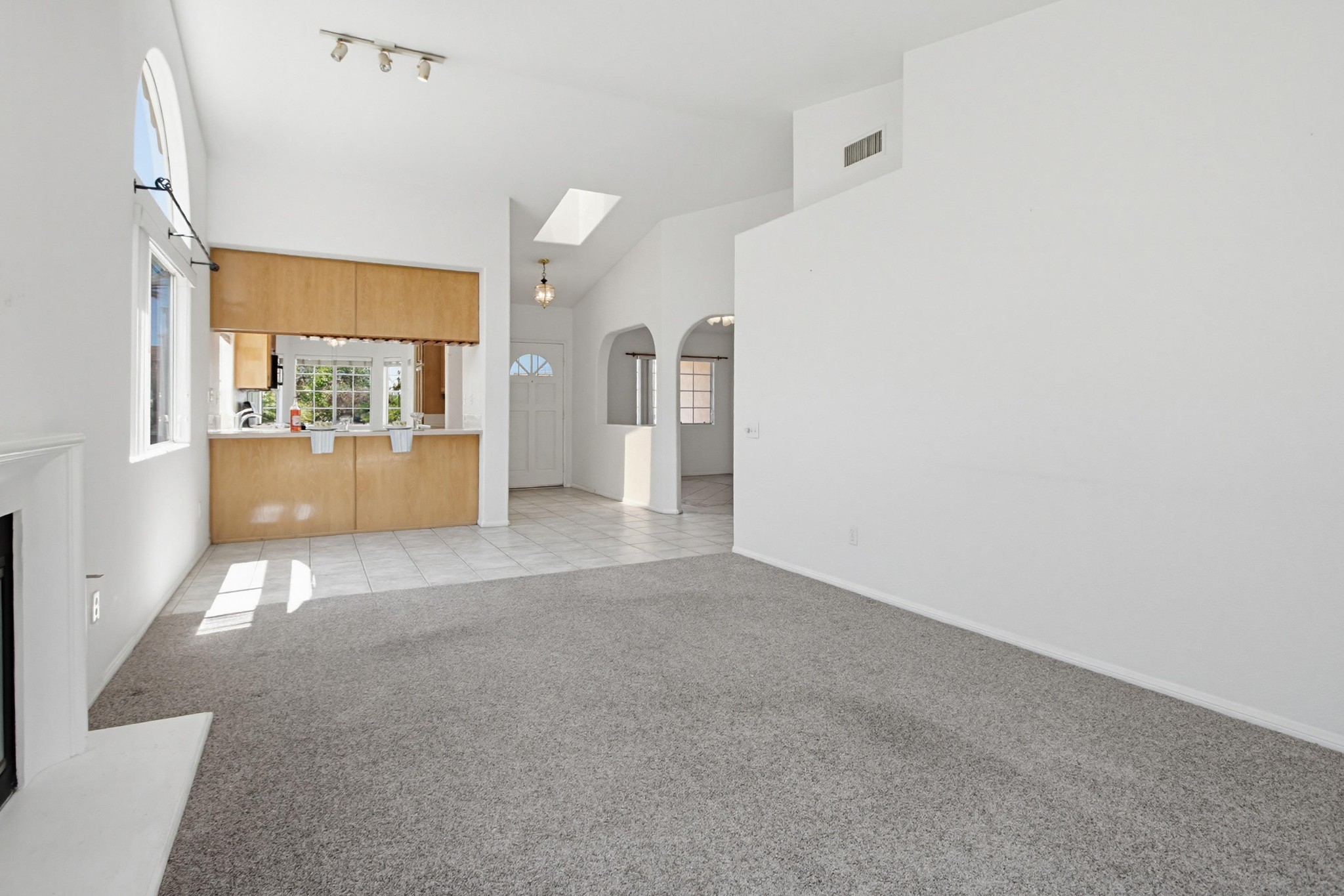 Virtual tour photo 11 of 54 for 2194 Luz Way