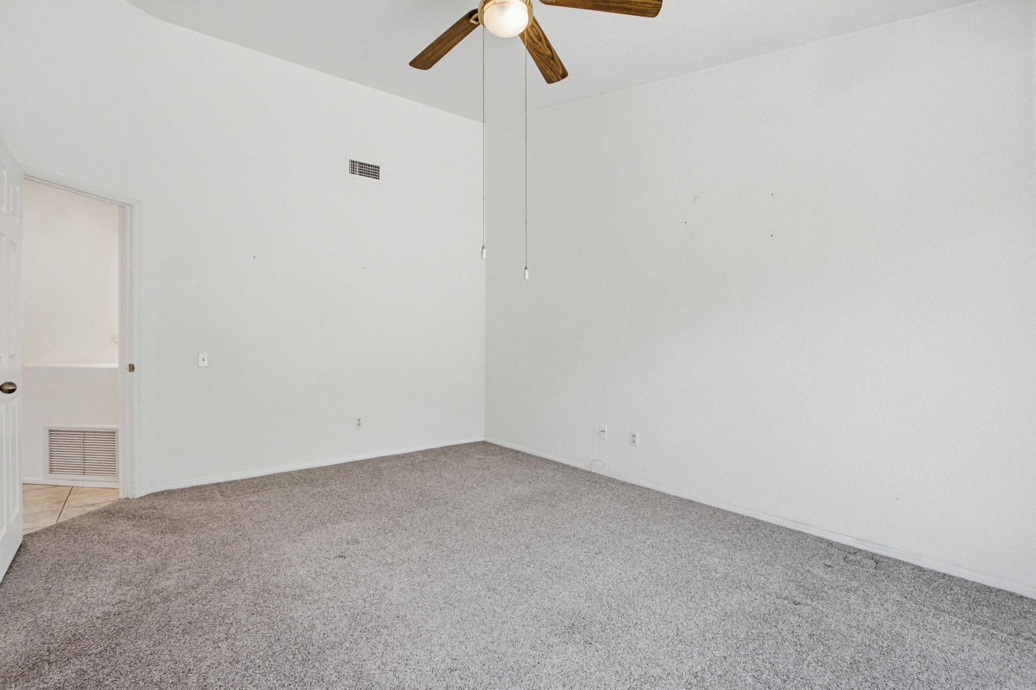 Virtual tour photo 37 of 54 for 2194 Luz Way