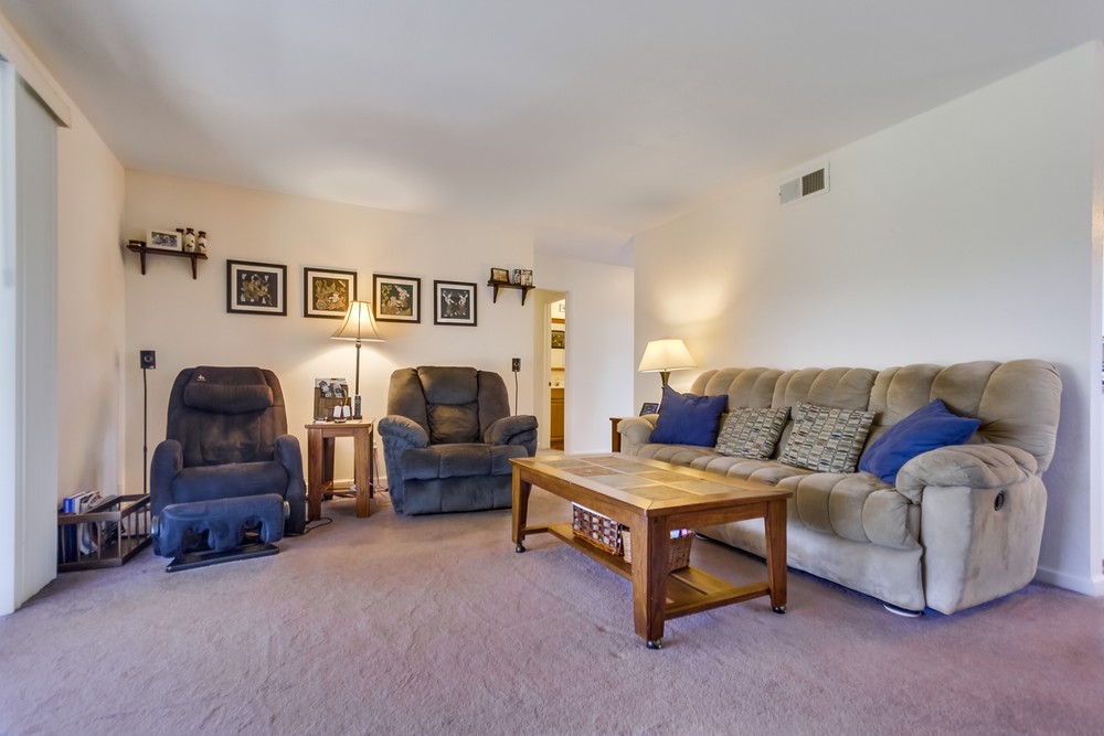 Virtual tour photo 8 of 29 for 220 Los Soneto Dr