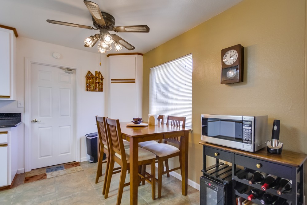 Virtual tour photo 10 of 29 for 220 Los Soneto Dr