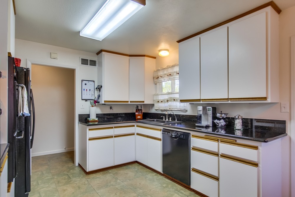 Virtual tour photo 11 of 29 for 220 Los Soneto Dr