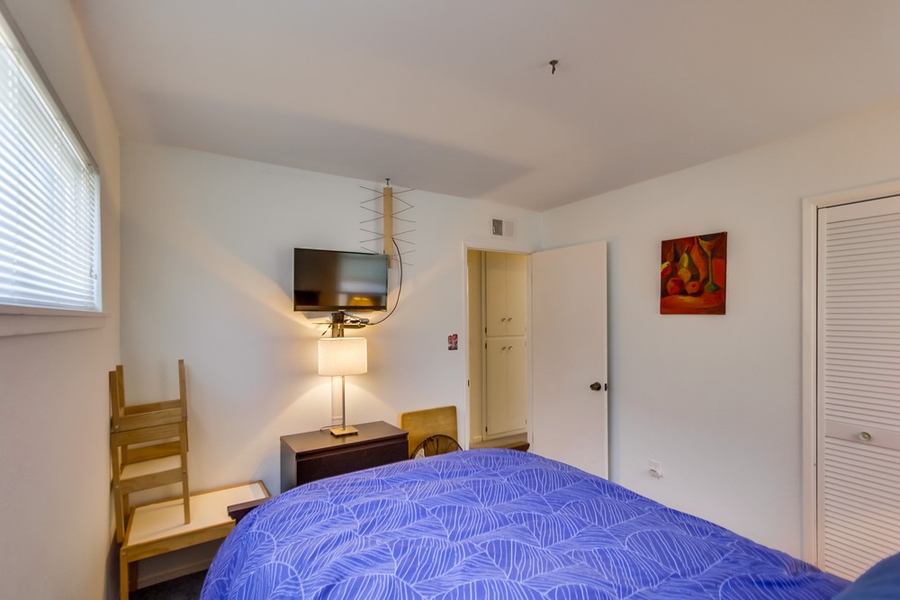 Virtual tour photo 19 of 29 for 220 Los Soneto Dr