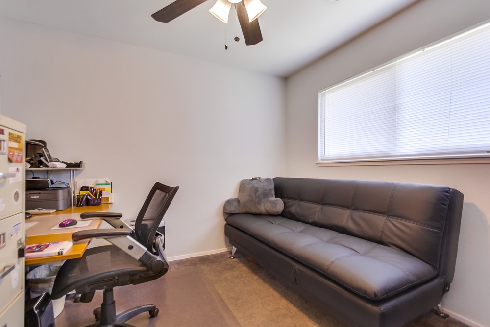 Virtual tour photo 21 of 29 for 220 Los Soneto Dr