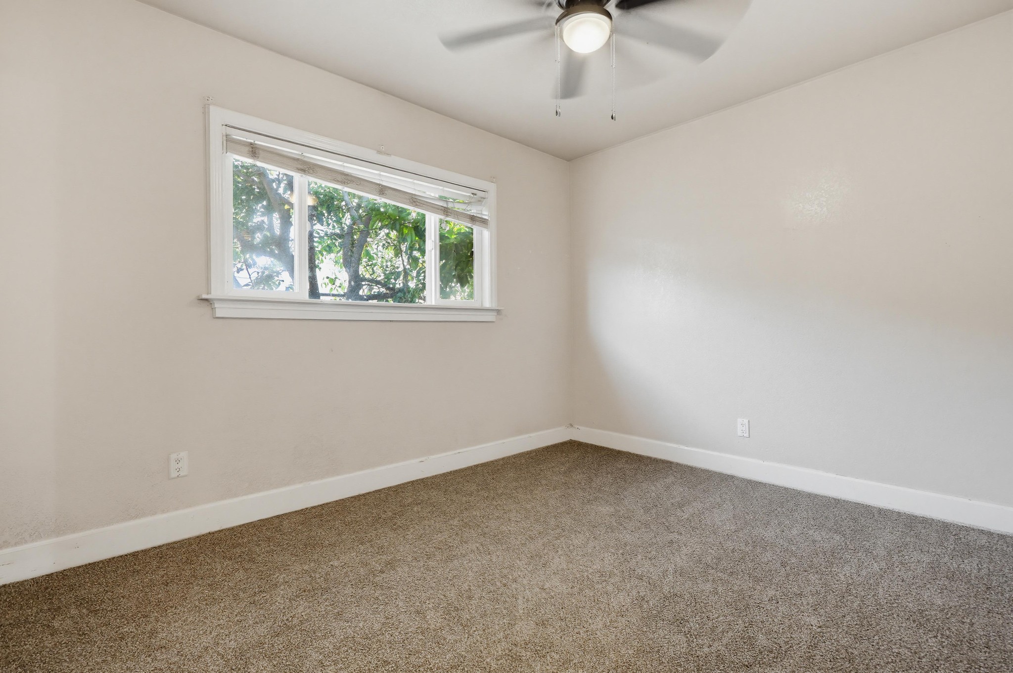 Virtual tour photo 28 of 43 for 220 W Calle Primera